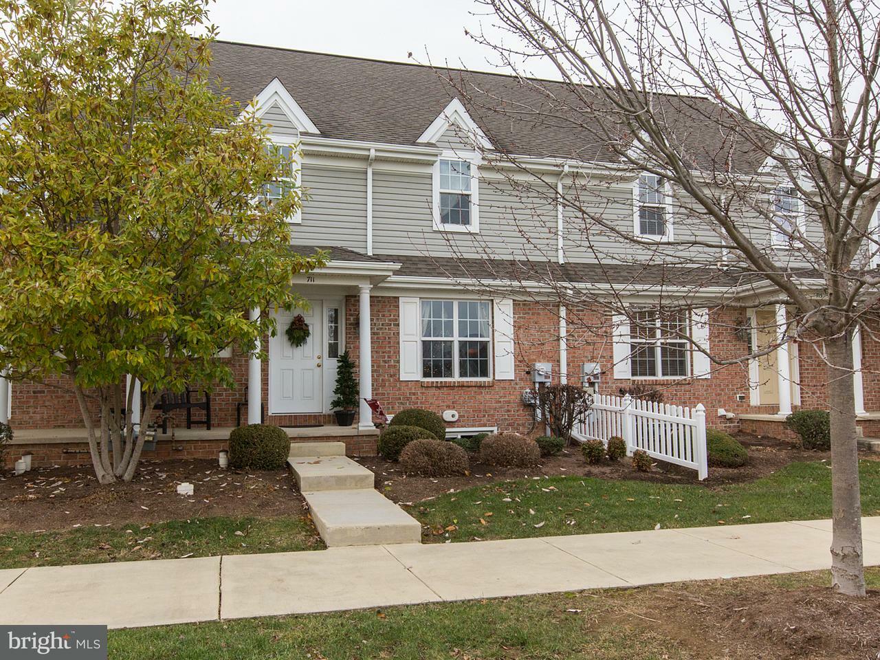 Property Photo: 711 Brentwood Drive PA 17543