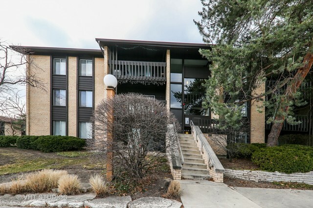 Property Photo:  6180 Knoll Lane Court 103  IL 60527 