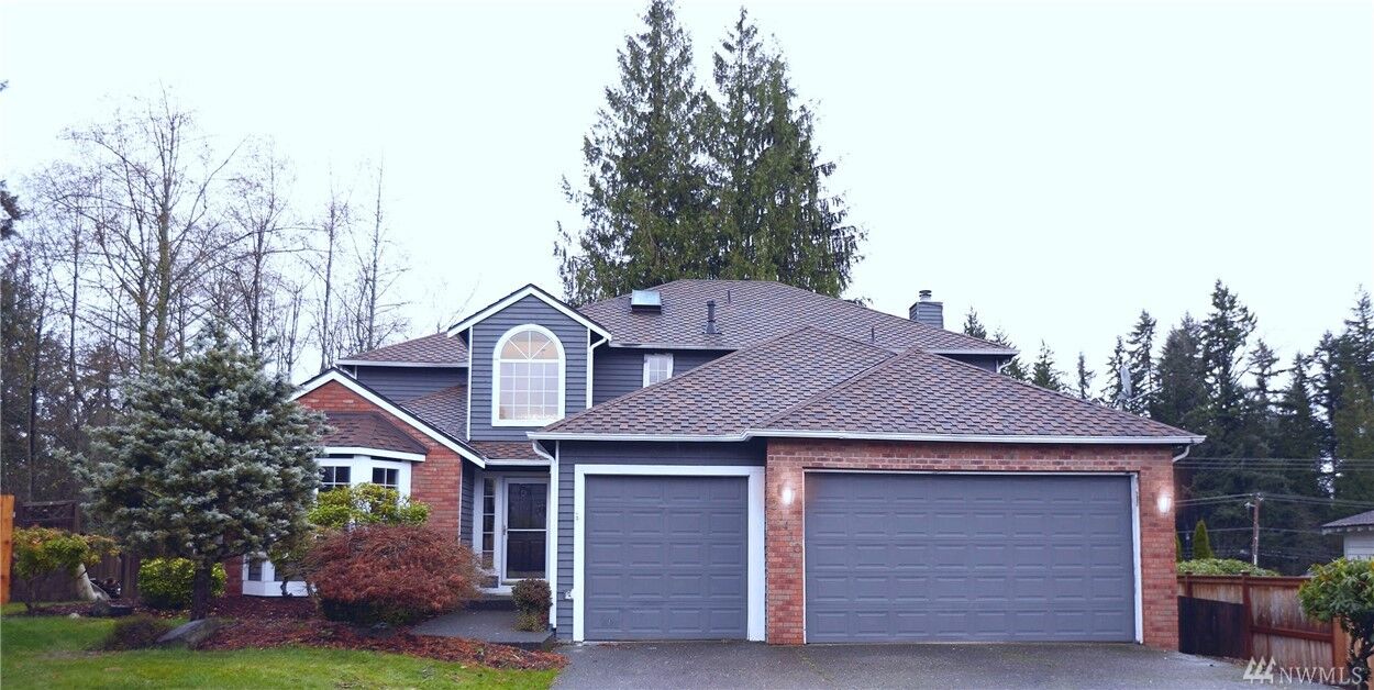 Property Photo:  21410  131st Court SE  WA 98031 
