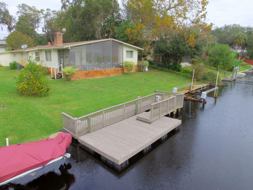 Property Photo: 11506 Starboard Drive FL 32225