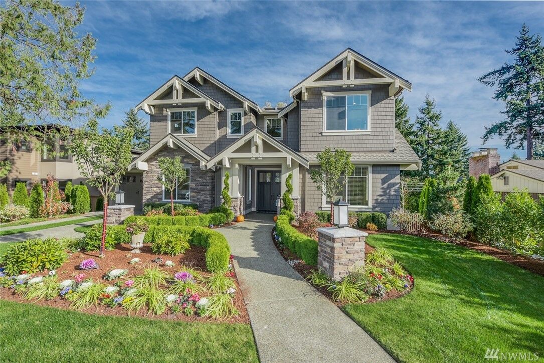 Property Photo:  1624 104th Ave SE  WA 98004 