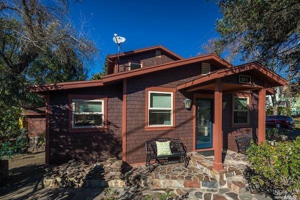 Property Photo:  1341 Berry Street  CA 94515 