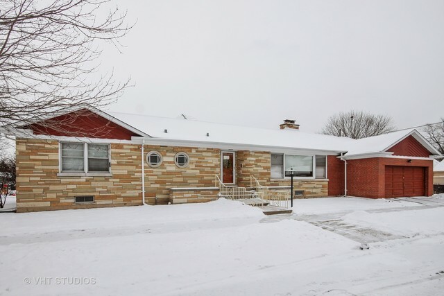 Property Photo:  10100 Turner Avenue  IL 60805 