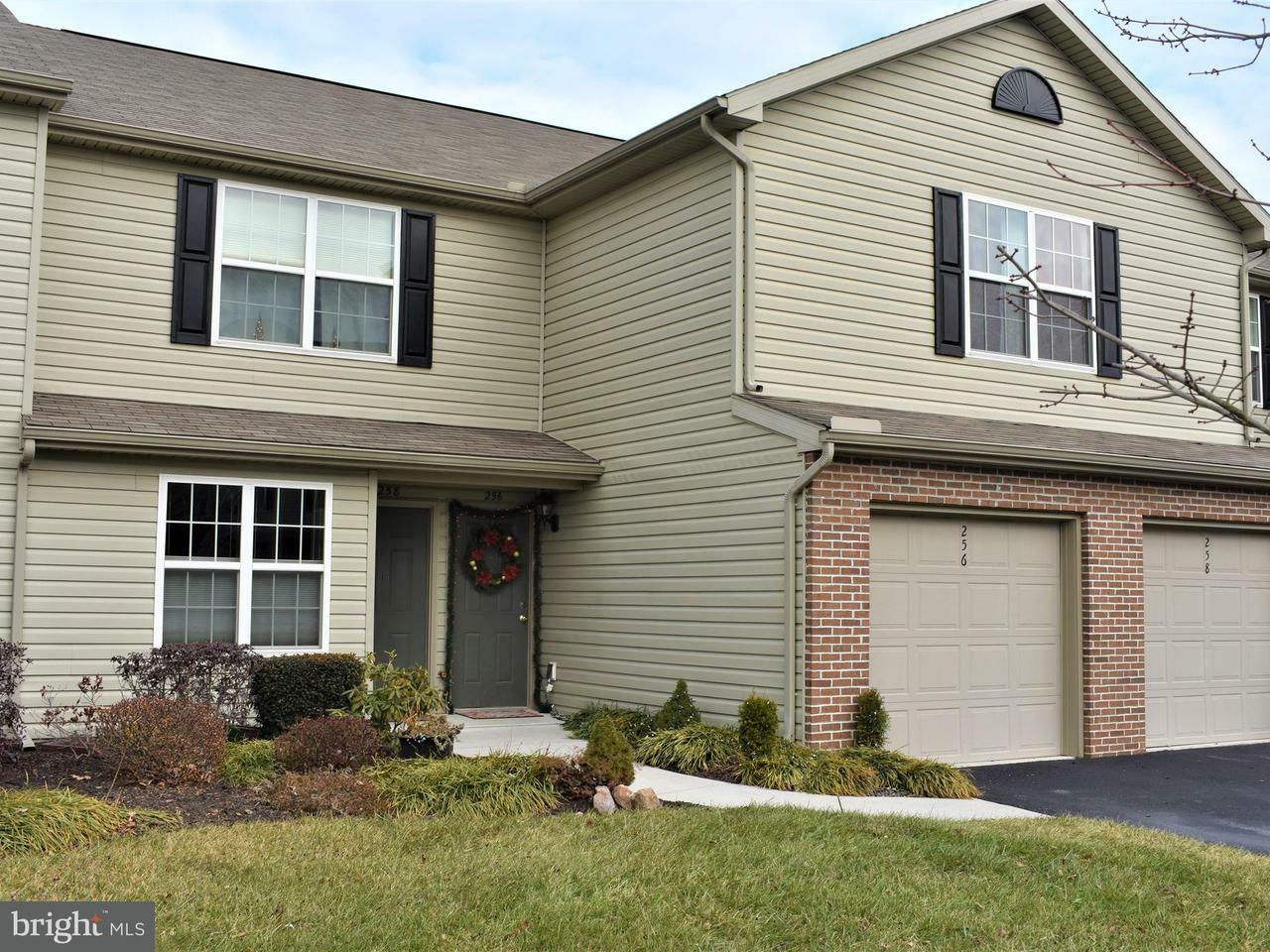 Property Photo:  258 Osprey Lane  PA 17036 