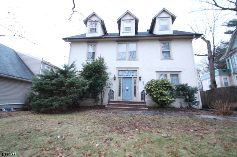 Property Photo:  62 Forest Hill Rd  NJ 07052 