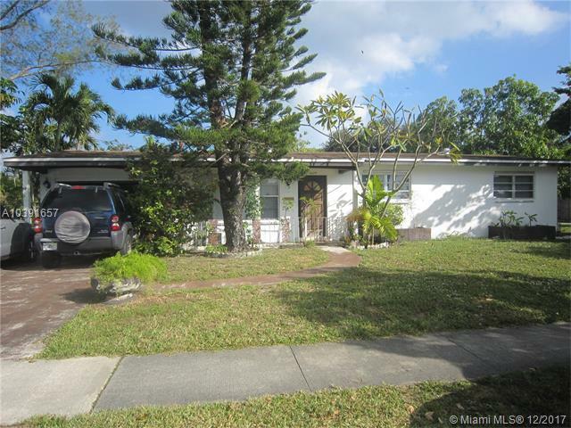 Property Photo: 18299 NE 10th Ave FL 33162
