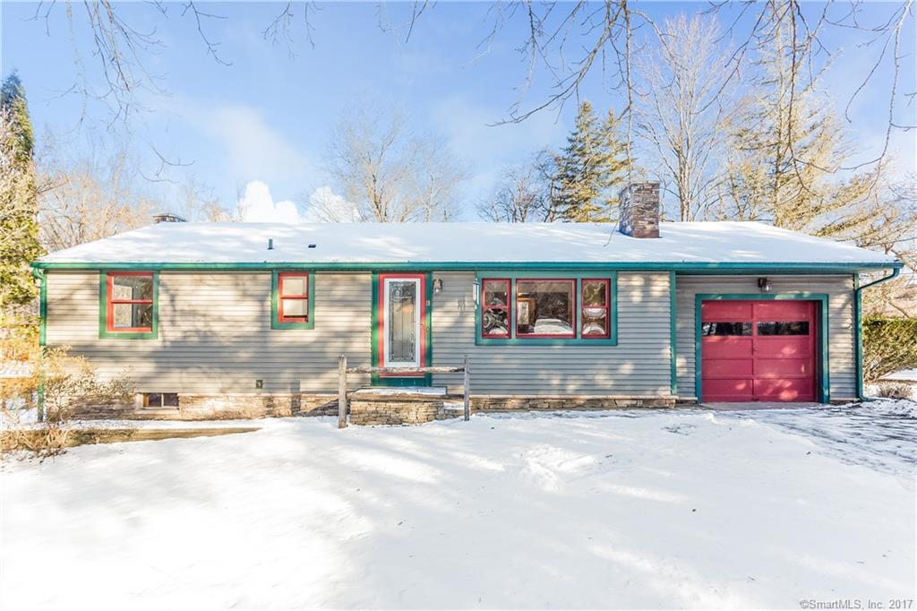 Property Photo: 18 Bonnybrook Drive CT 06776