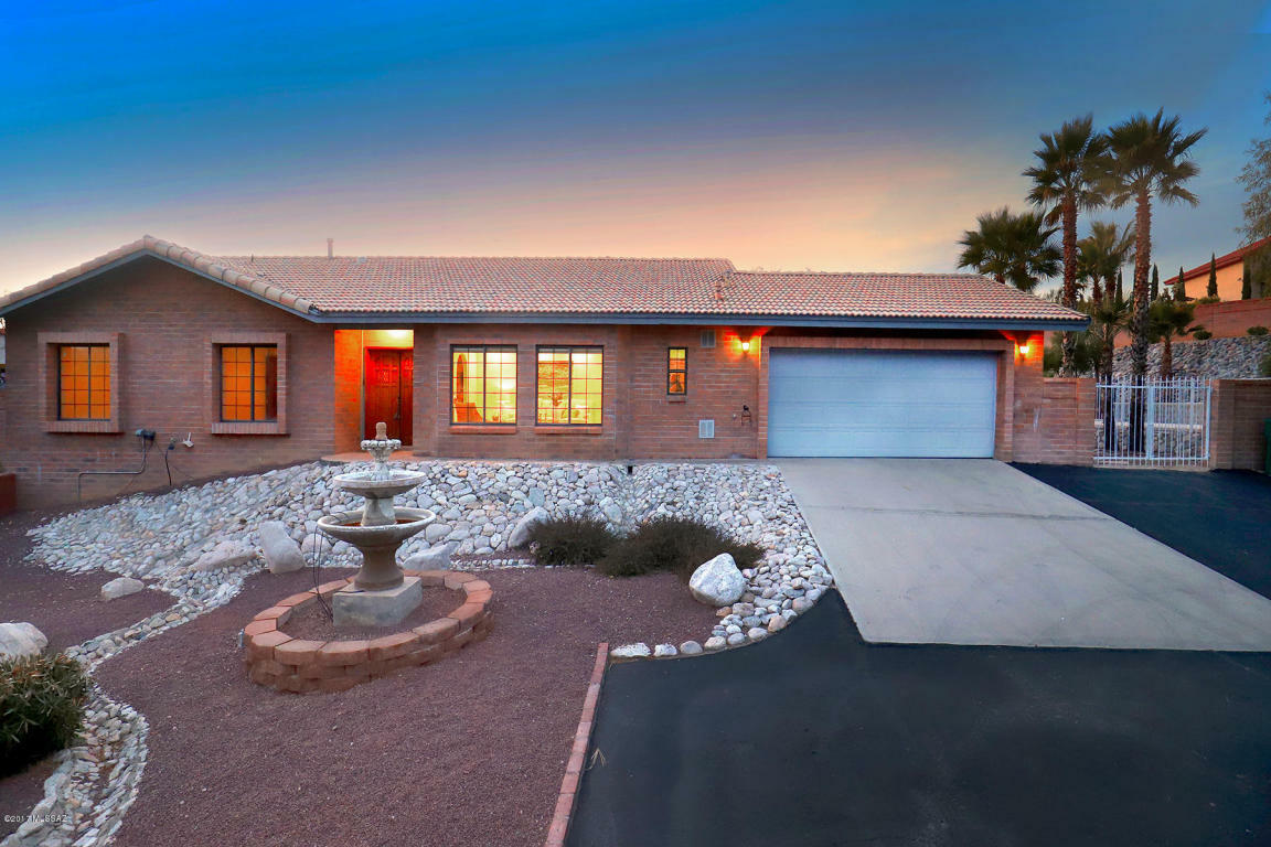 Property Photo: 5750 E Rio Verde Vista Drive AZ 85750