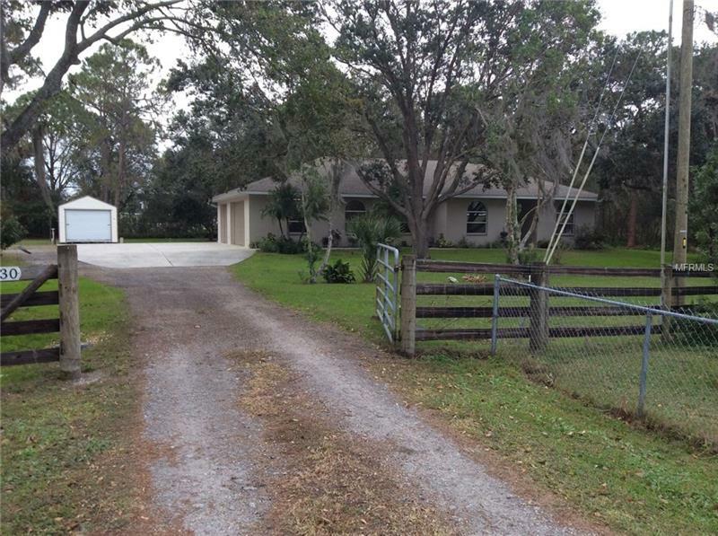 Property Photo: 6830 Red Fox Run FL 33813