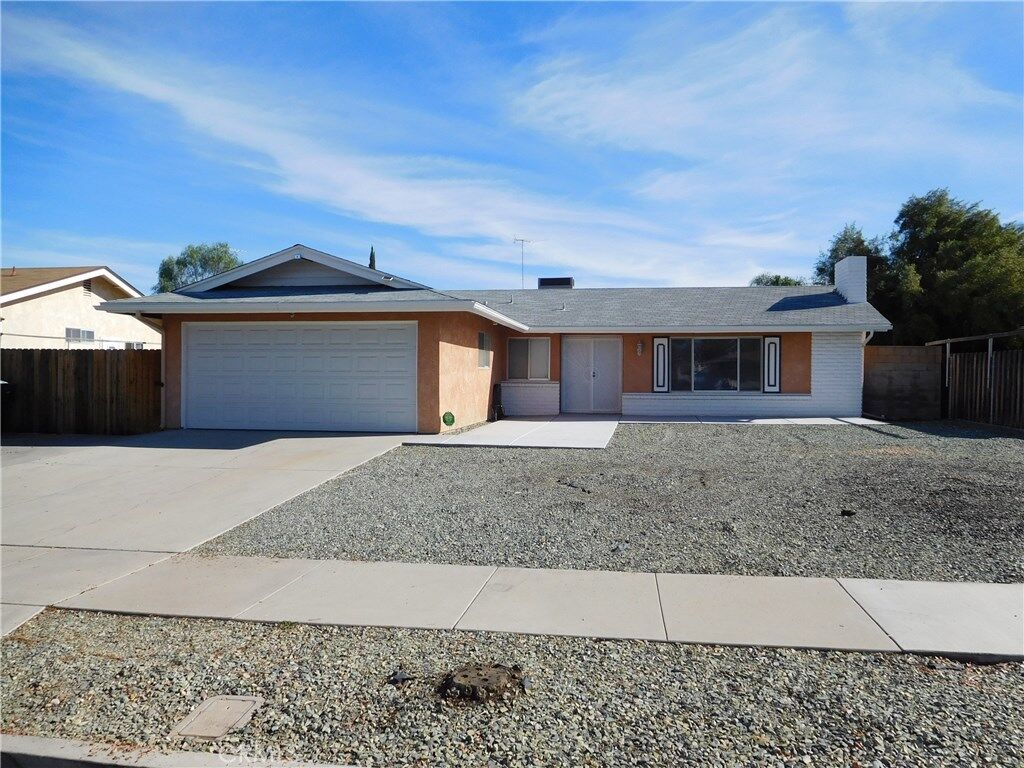 Property Photo:  612 Brian Street  CA 92544 