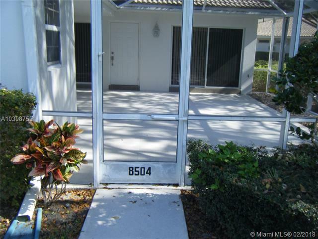 Property Photo:  8504 Chapman Oak Ct  FL 33410 