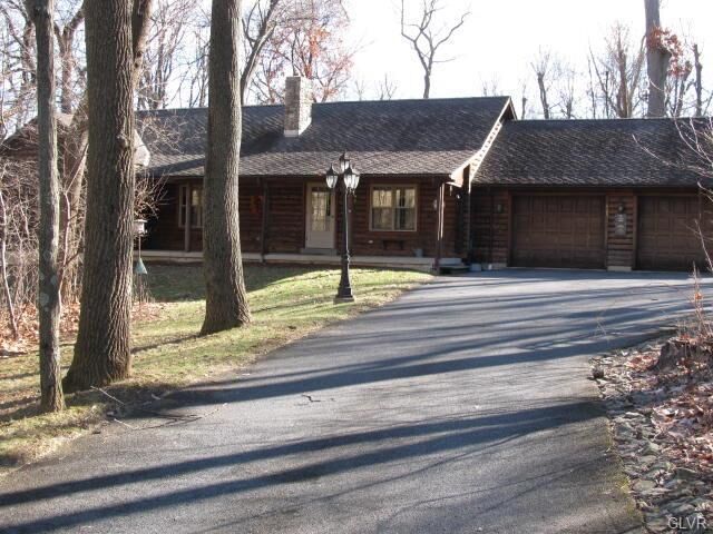 Property Photo:  605 Moyers Lane  PA 18042 