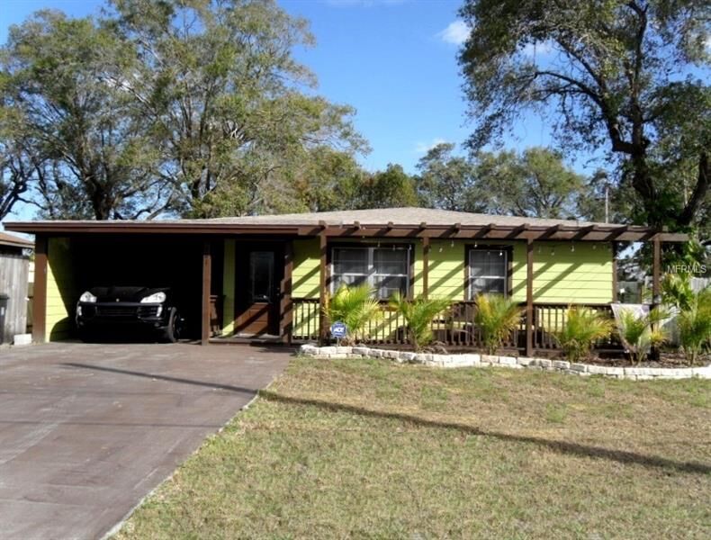 Property Photo:  301 S Lakewood Drive  FL 32803 