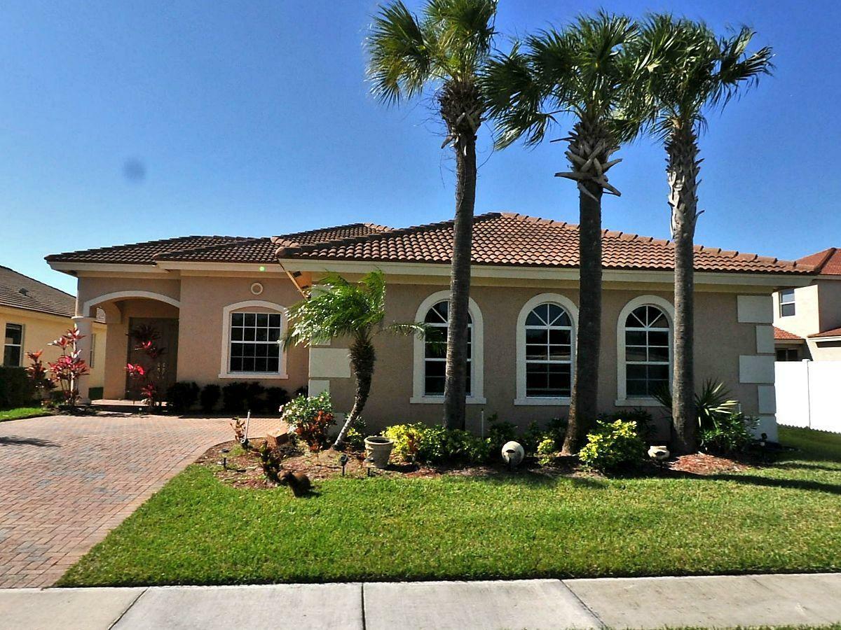 Property Photo:  4157 Worlington Terrace  FL 34947 