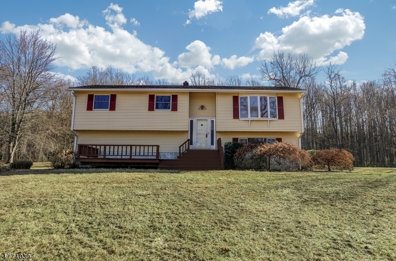 Property Photo:  41 Long Valley Blvd  NJ 07853 