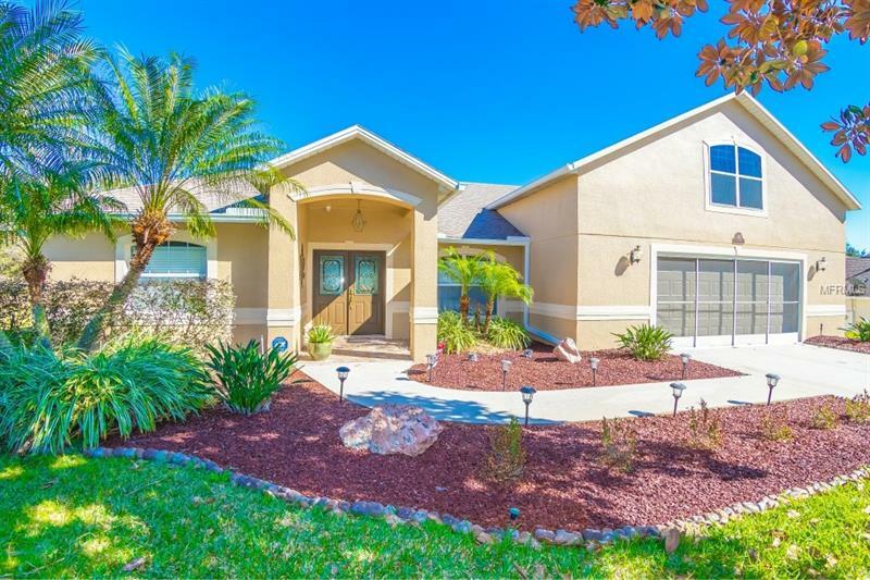 Property Photo:  724 Westview Drive  FL 34715 