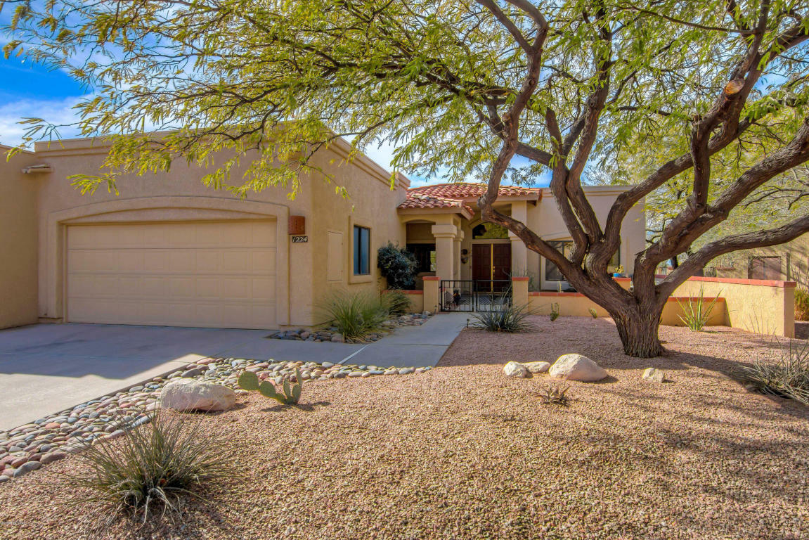 Property Photo: 1224 E Camino Diestro AZ 85704