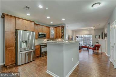 Property Photo: 9700 Elzey Place 302 VA 20111