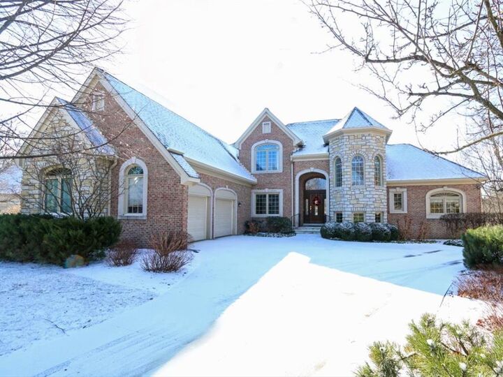 1367 Camberly Drive  Wyoming OH 45215 photo