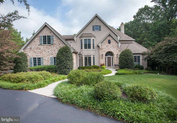 110 White Pine Drive  Hershey PA 17033 photo