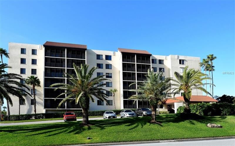 Property Photo: 2045 Gulf Of Mexico Drive M1-202 FL 34228