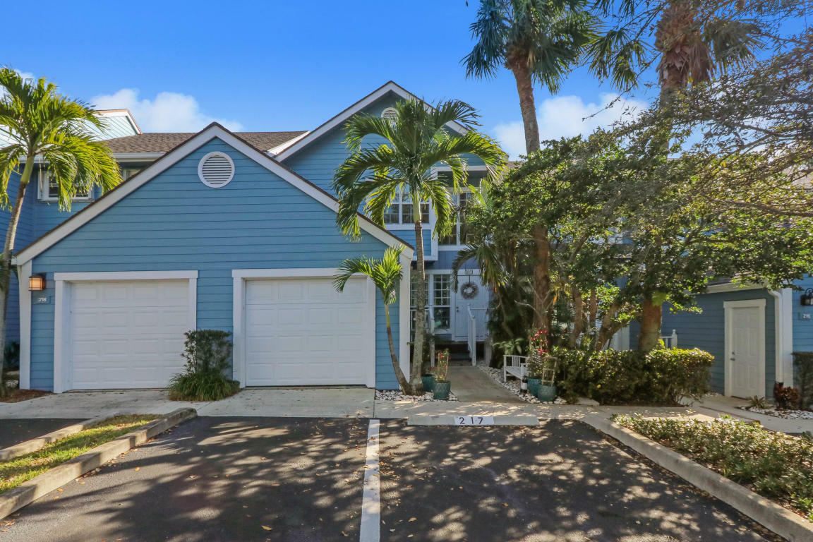 Property Photo:  217 Ocean Dunes Circle  FL 33477 