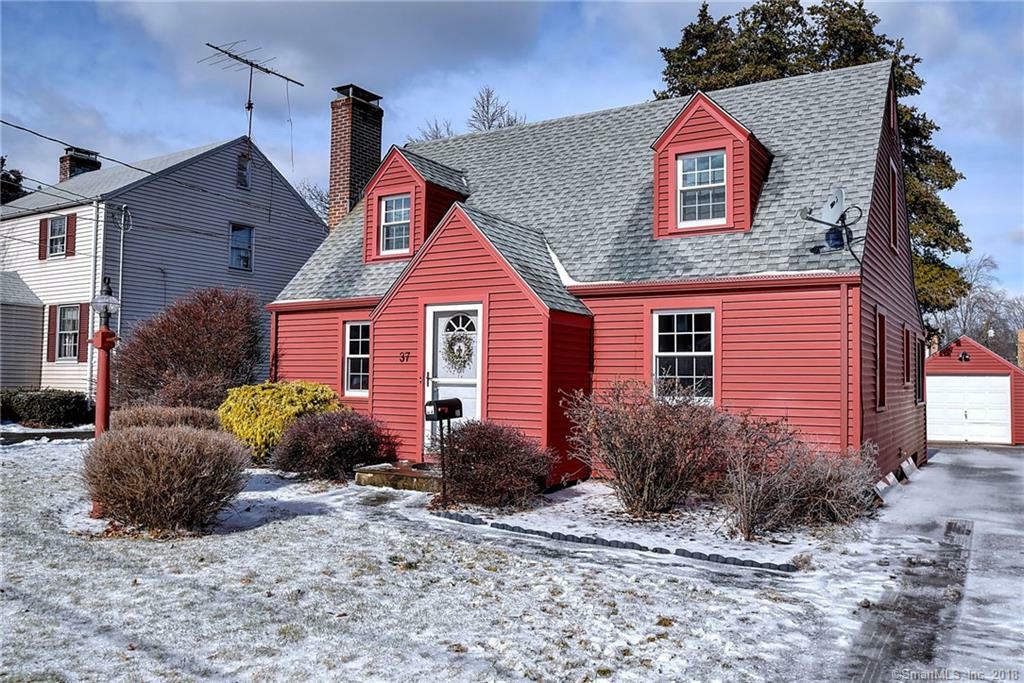 Property Photo: 37 Chamberlain Road CT 06109