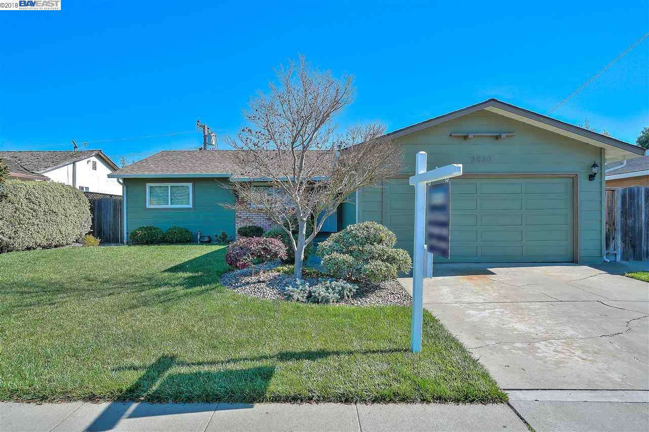 Property Photo: 2080 Country Dr CA 94536