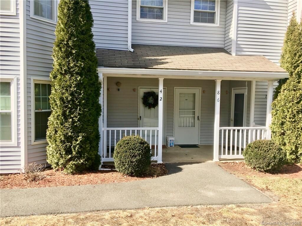 Property Photo: 6 Greenview Lane 6 CT 06461