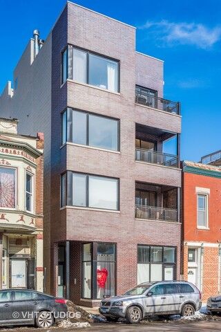 Property Photo: 3606 Wrightwood Avenue 3 IL 60647