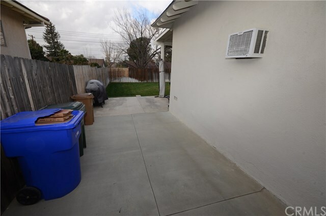 Property Photo:  11778 Oakland Avenue  CA 92399 