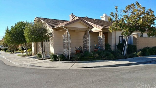 Property Photo:  493 Heron Place  CA 92823 