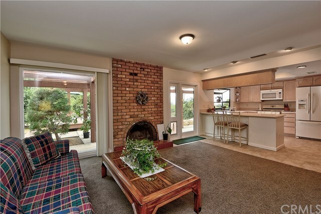 Property Photo: 9319 Equestrian Drive CA 92503