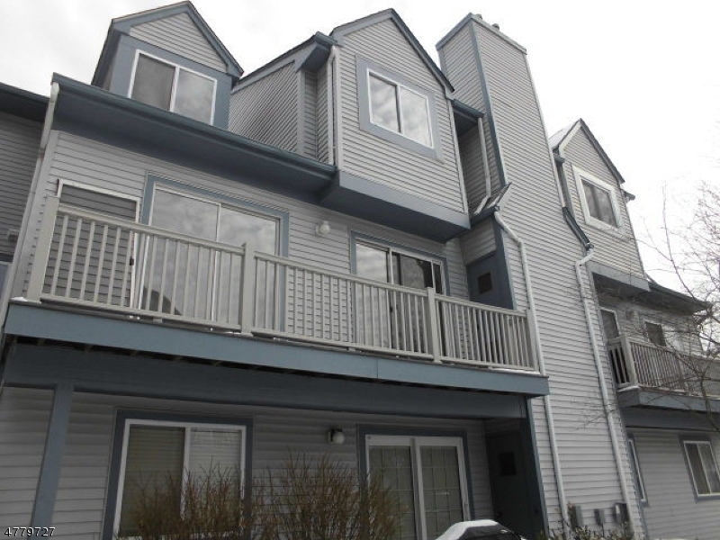 Property Photo: 92 Garden Ct NJ 07876