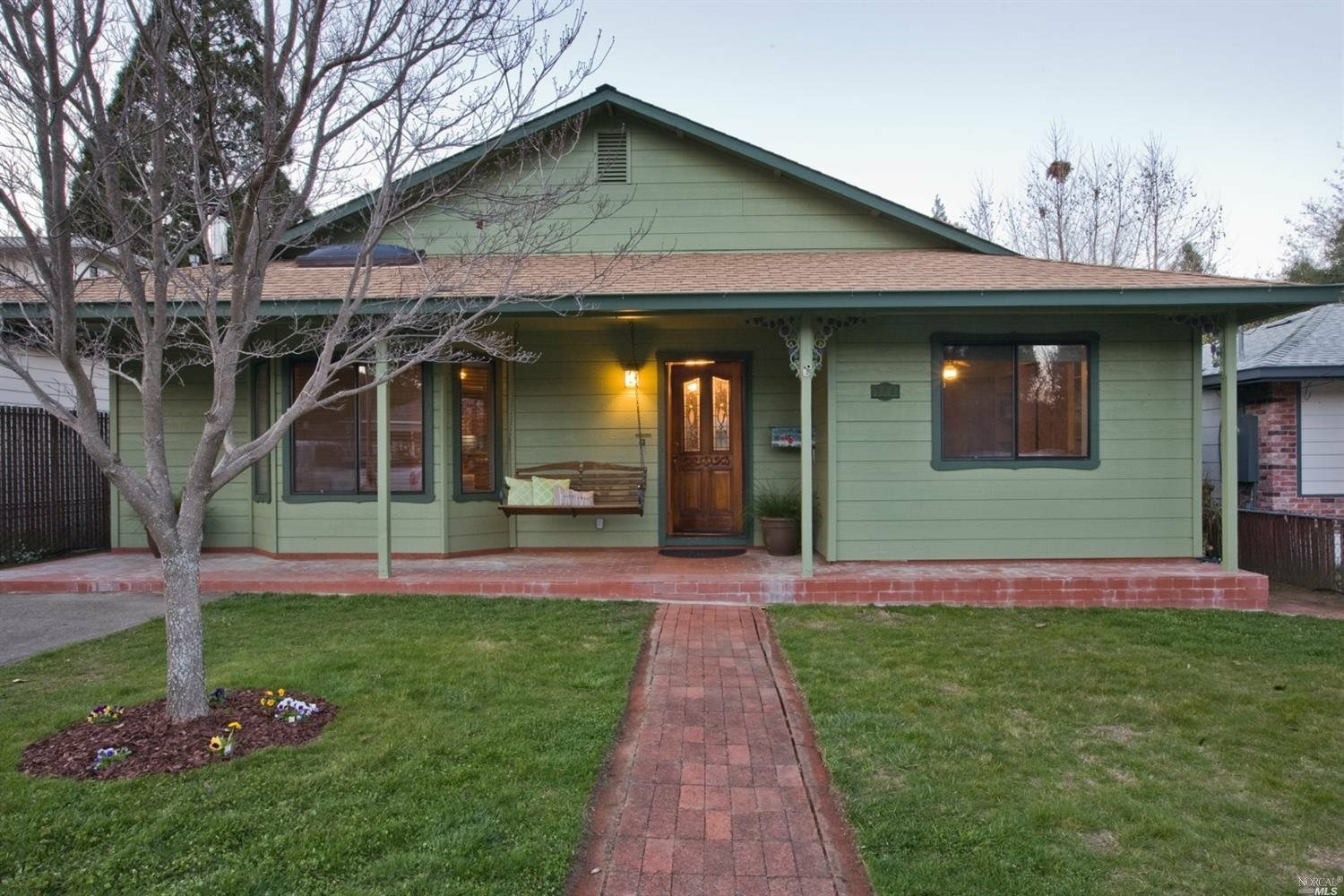 724 Grove Avenue  Ukiah CA 95482 photo