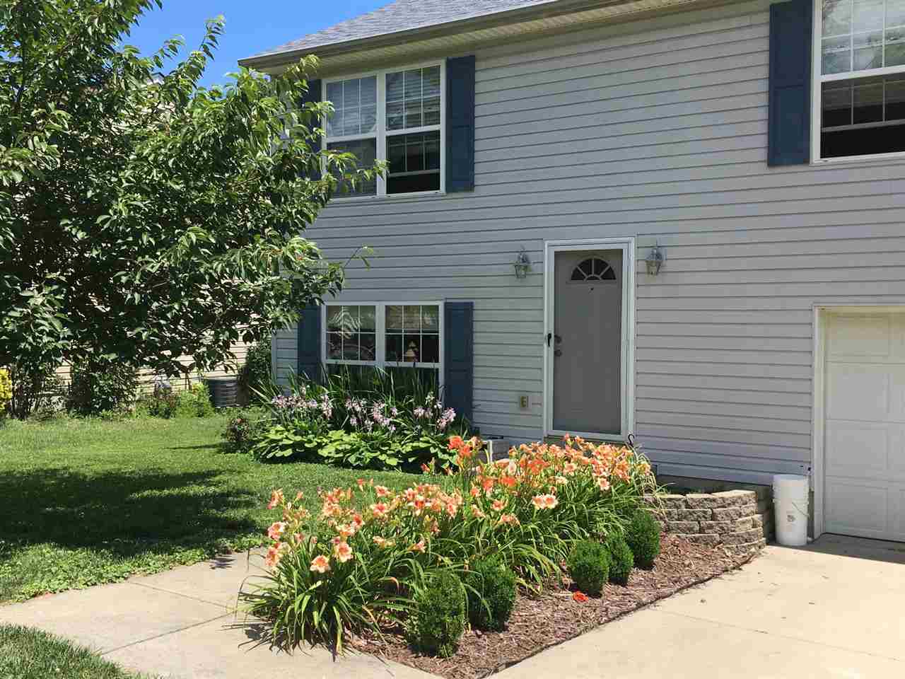 Property Photo: 1401 Central Row Road KY 41018