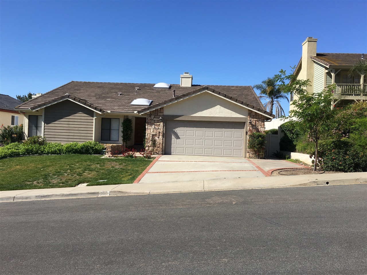 Property Photo: 9248 Lethbridge Way CA 92129