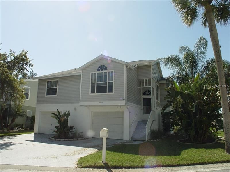Property Photo: 7705 Sailwinds Pass FL 34668