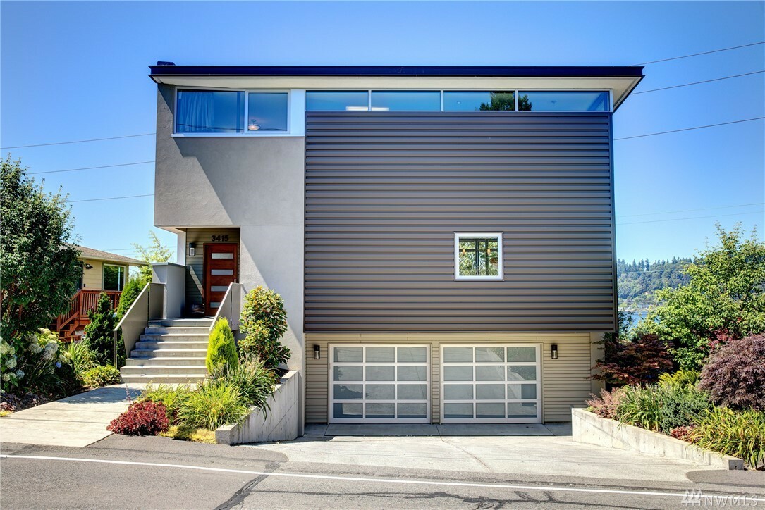 Property Photo: 3415 Burnett Ave N WA 98056