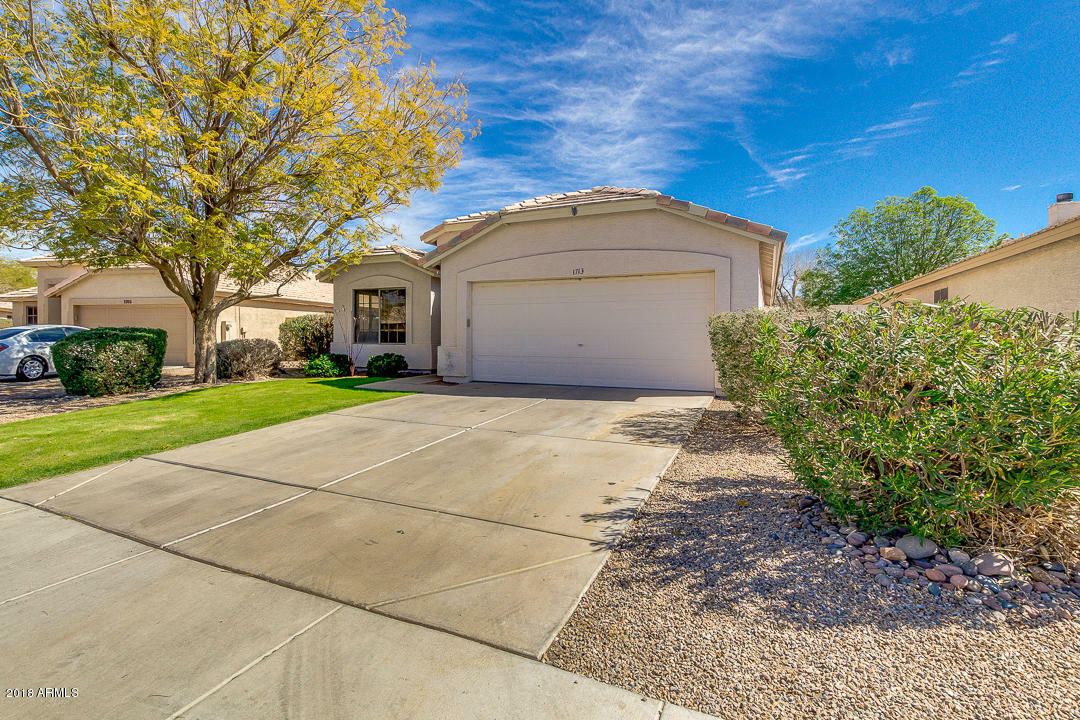 Property Photo:  1713 S Buchanan Street  AZ 85233 