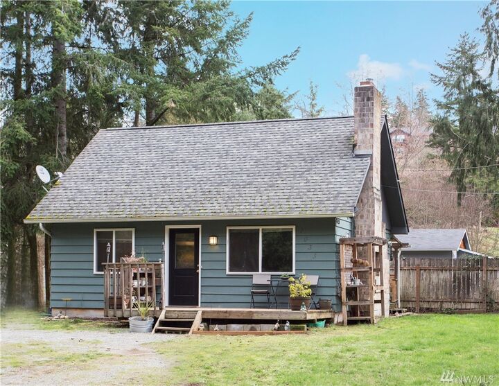 1033 Loganberry Lane  Camano Island WA 98282 photo