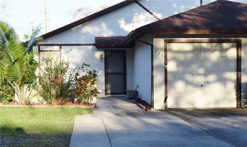 Property Photo:  725 Warrenton Road  FL 32792 