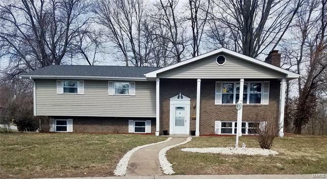 Property Photo: 17 Fox Creek Road 62223