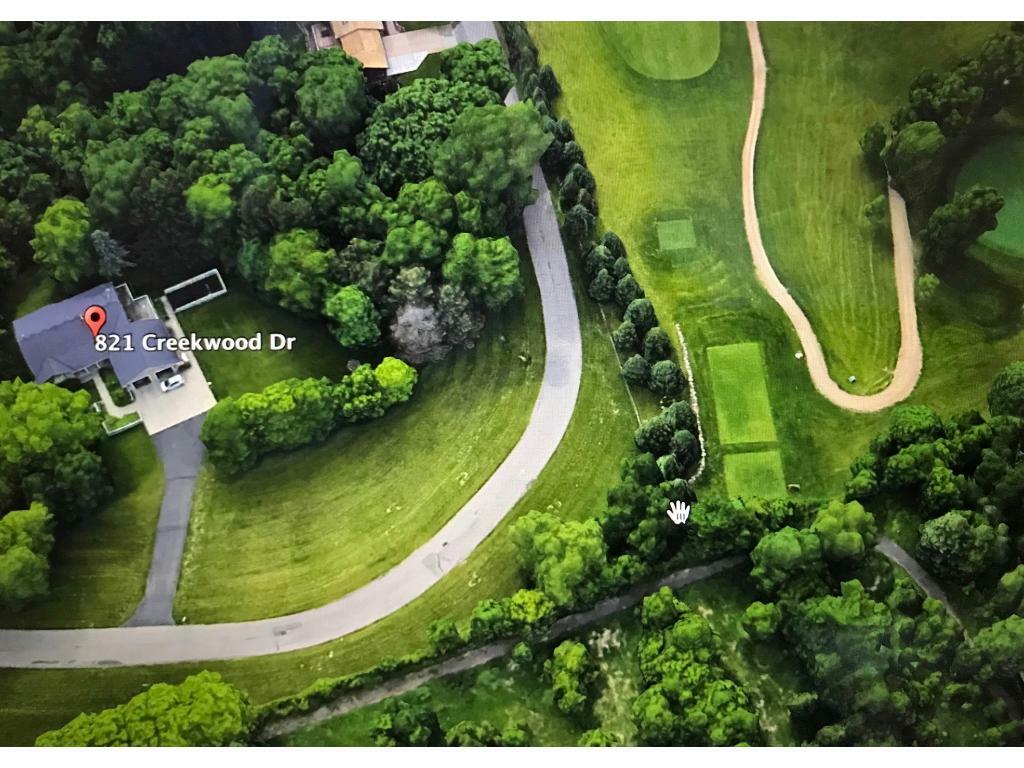 Property Photo: 821 Creekwood Drive MN 55318