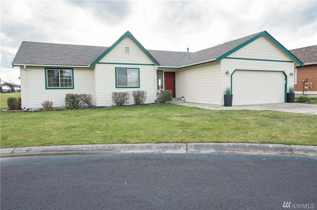 Property Photo:  4749 Sawgrass Wy  WA 98230 