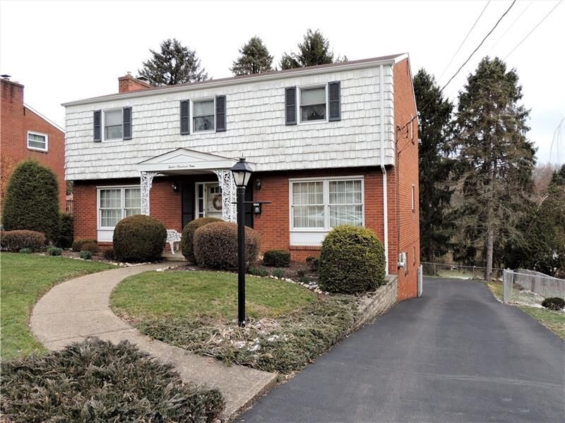Property Photo:  1209 Holy Cross Dr  PA 15146 