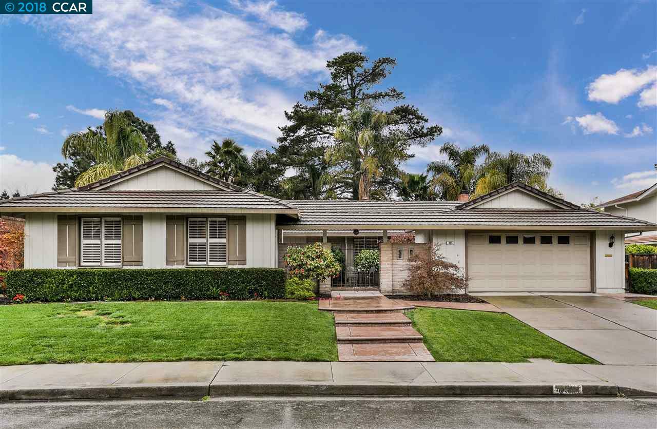 Property Photo: 855 Stonehaven Dr CA 94598