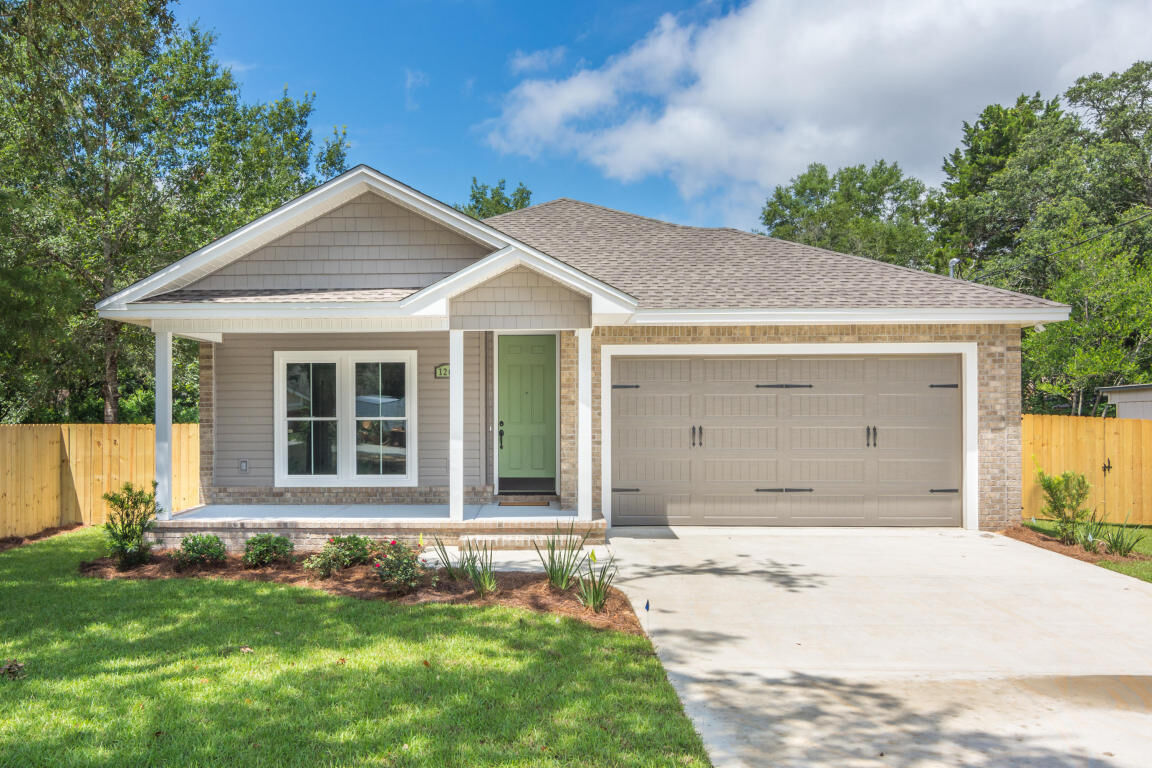 Property Photo: 1209 Finck Road FL 32578