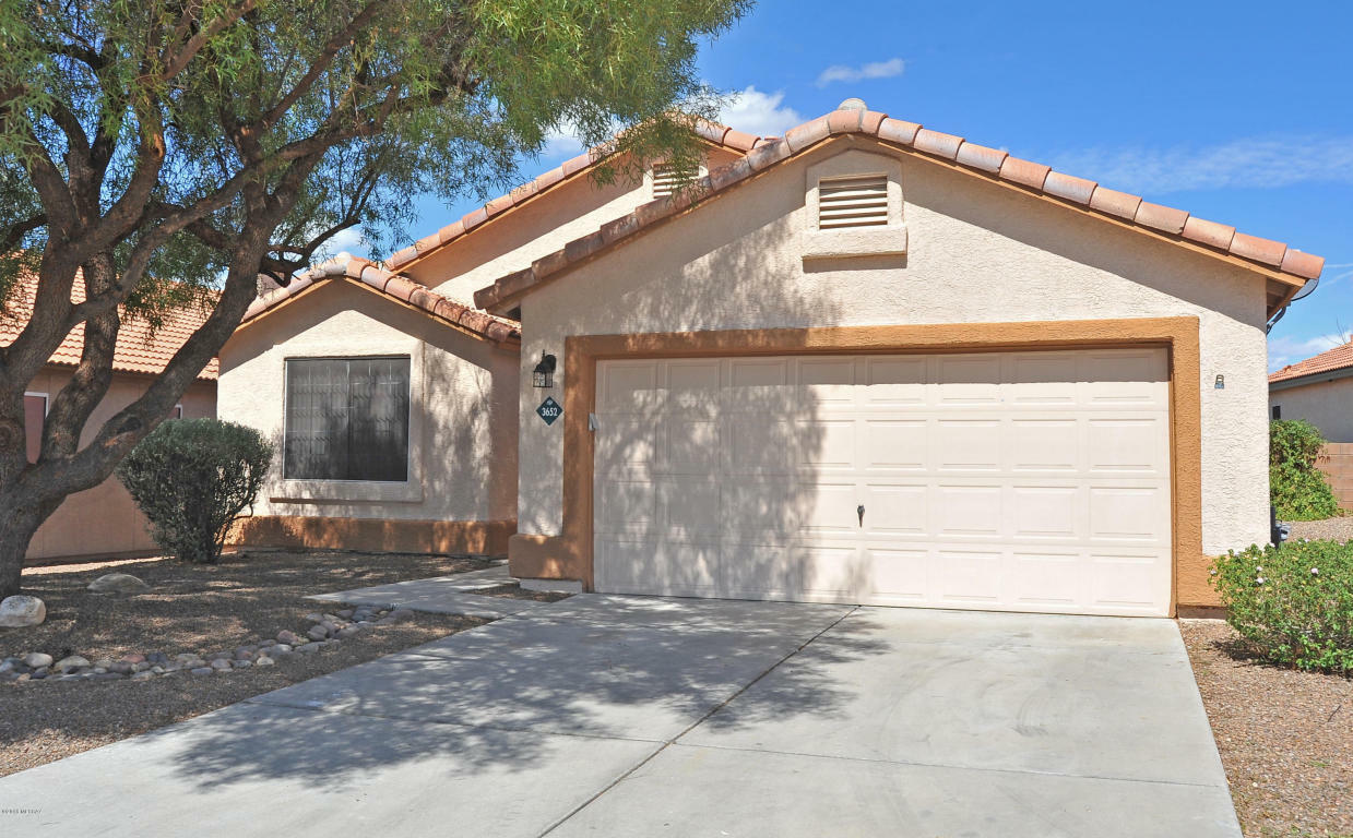 Property Photo: 3652 W Camino De Caliope AZ 85741