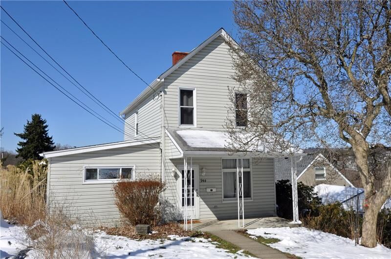 Property Photo:  944 7th Street  PA 15147 
